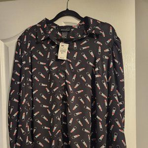 Ashley Stewart Lipstick print shirt